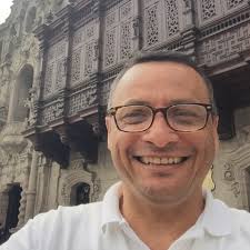 Axel Estuardo Velasquez...