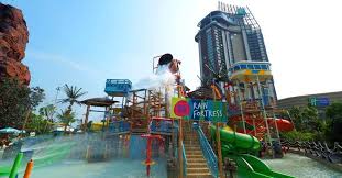 ร ว ว Holiday Inn Vana Nava Hua Hin พ กโรงแรมใหม พร อมเล นสวนน ำระด บโลก