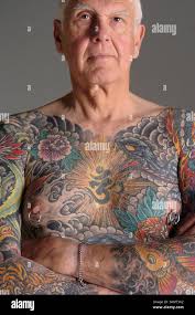 75-year-old Art Richards is nearly covered in colorful tattoos as he poses  in Walnut Creek, California, Tuesday, October 11, 2005. (Photo by Bob  Pepping/Contra Costa Times/KRT Stock Photo