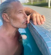 Happy Mother's Day, Elizabeth Lynette, ultimately the biggest heart, the  warmest person, the strongest person, the most resilient, the most  perseverance, the most loving mother of many children, incredible  businesswoman with most