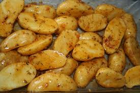 Pommes De Terre Grenaille Au Four Delices Sucres Sales Over Blog Com Pomme De Terre Grenaille Grenaille Au Four Recettes De Cuisine