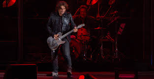 Download and print in pdf or midi free sheet music for piccola stella senza cielo by luciano ligabue arranged by filippo.picchio@gmail.com for piano (solo). Piccola Stella Senza Cielo Accordi Ligabue Note Tra Le Righe