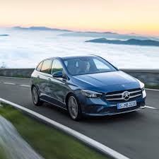 The new model will be presen. Paris Motor Show Mercedes B Class Is Practical Renault S Ez Ultimo Is Futuristic