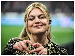 Louane "maman" Lyrics in English (France Eurovision 2025)