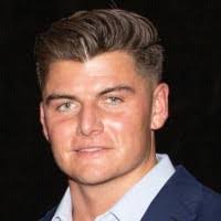 Andrew Shive's Instagram, Twitter & Facebook