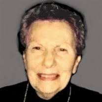 Rose Manzo's Instagram, Twitter & Facebook