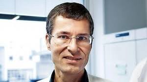 Novo-direktør træder tilbage