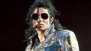 Prinde semnalul de concurs si suna primul la numarul de telefon 021.252.26.42, telefon cu tarif normal, si recunoaste numele melodiei lui michael jackson! Michael Jackson Millionenklage Wegen Skandal Doku Tv Spielfilm