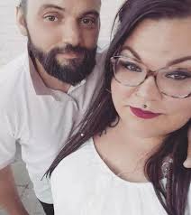 Tributes to 'adored' dad-of-three who died