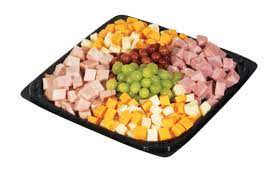 Cracker platter to possibly go with cubed cheese and pepperoni/salami/summer sausage platter cracker platter by yudaman, via dreamstime. Deli Cubed Meat And Cheese Tray 6 Lb Fry S Food Stores