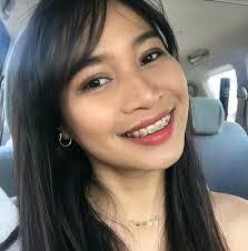 Wade Rivas's Instagram, Twitter & Facebook