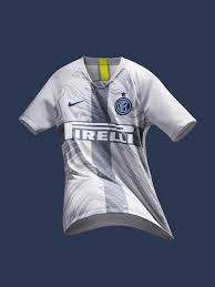 Visita store.inter.it per scoprire le maglie gara ufficiali, le collezioni nike, oltre ad una vasta gamma di prodotti per lui, lei, bambino e neonato personalizzabili con le tue iniziali o il tuo nome. Nike Inter 3rd Kit Shop Clothing Shoes Online