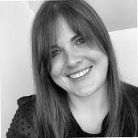 Lena Richter's Instagram, Twitter & Facebook