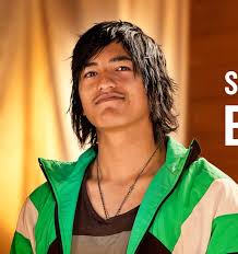 Ghost chips' star heads back to school