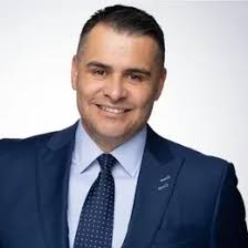 Find Realtors & Real Estate Agents in Meiners Oaks, CA