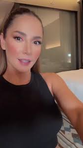 Está maluca la niña🥺🥰🥺🥺 @Carmen Villalobos #cvillaloboss😍💗  #⚠️nosoycarmen⚠️ #mireina👑 #carmen #hermosa #love #teamamoscarmen💗  #teamocarmen #amo #parati #viral #fyp #cvillalobosfans #xyzbca ...