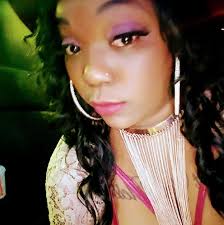 Does anyone know in Galveston port if there is parking for a day? I don't  even need a whole day. I am getting married