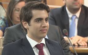 Aos 18 anos, advogado de Brasília é mais jovem do país a defender caso na  tribuna do STF
