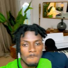 BEE🐝 Happy ❗️