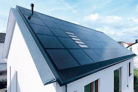Toit De Panneaux Solaires Ou Couverture Energetique Paperblog Panneau Solaire Panneau Photovoltaique Solaire
