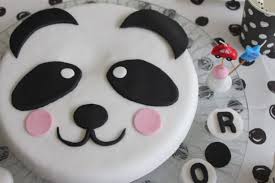 Gateau princesse 3d moule wilton. Gateau Anniversaire Garcon 1 An Pate A Sucre Collection De Gateaux