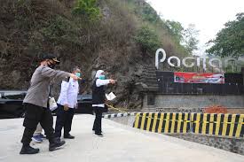 Pacitan jawa timur bramara dwi mahayana nrp. Jembatan Tangkeban Ponorogo Pacitan Ditambah Satu Ruas Akses Pengguna Jalan Makin Bebas Kanalsatu Com