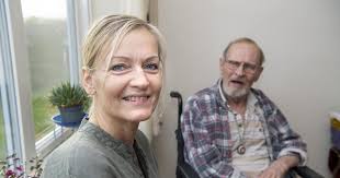 Maj-Britt trækker Flemming ud af ensomheden