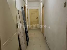 Vendita Appartamento Foggia. Trilocale in via Bonghi, 16. Da ristrutturare,  quinto piano, con balcone, riscaldamento autonomo, rif. 116101449