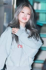 Fyeah Itzy C Flying In Sky Do Not Edit In 2020 Itzy Uzzlang Girl Kpop Girls