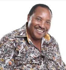 King'ang'a-ini umuthi turanyitanira na ngavana wa Kiambu Ferdinand Waititu.  Kiuria kana woni waku kuri ngavana ni twetereire..Sms 20014 #TeamArahuka