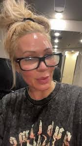 Casey Emery's Instagram, Twitter & Facebook