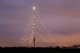 Ijsselstein ( uitspraak (info / uitleg)) is een stad en gemeente in de nederlandse provincie utrecht. Yes De Grootste Kerstboom Wordt Binnenkort Ontstoken Indebuurt Ijsselstein
