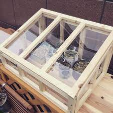 自作の家庭温室 小型の簡易ビニールハウスの作り方16選 100均diy belcy ミニ温室 手作り温室 温室
