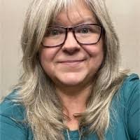 Tracy Coombs's Instagram, Twitter & Facebook