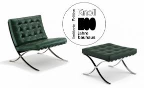 Knoll international (the name of the company since 1969) is still producing the less is more barcelona chair to begin the examination of a barcelona chair, look for knoll characteristics. Knoll International Barcelona Sessel Mit Hocker Limited 100 Jahre Bauhaus Edition Drifte Onlineshop