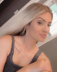 Amanda Blystone (@blystone_amanda) • Instagram photos and videos