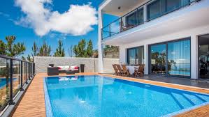 Und, wie immer, war uns das beste material gerade gut genug.und auch bei den partnern, mit denen. Die 10 Schonsten Luxus Ferienhauser Tui Com Reiseblog