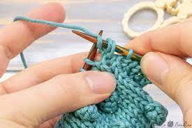 This stitch basically turns one stitch into two. How To Knit The Bobble Stitch Step By Step Instructions For Beginners
