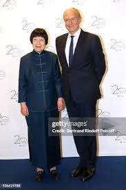 Laureate Professor Mee-Mann Chang from China and Chairman & Chief... News  Photo