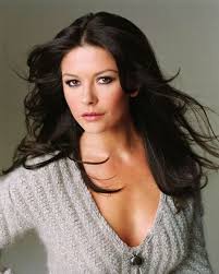 Black Female Actresses Over 40 Beautiful Celebrities Who Are Over 40 28 Pics Beauty Cathrine Zeta Jones Celebrity Beauty Secrets