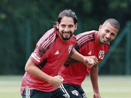 A princípio, o jogo do são paulo de hoje promete ser o melhor da rodada. Sao Paulo Oficializa A Contratacao Do Meia Argentino Benitez Folha Pe