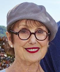 Stubbs, who was born in hertfordshire in 1937, rose to fame in the 1960s, starring in films like summer holiday alongside sir cliff richard and playing rita rawlings on the bbc sitcom till death us do part. Look At Them Now On Twitter Happy Birthday To Una Stubbs Who Is 81 Today Rt If You Remember Watching Her As Aunt Sally In The 1979 Tv Series Worzel Gummidge Happybirthday