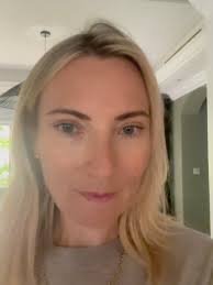 3 months ago I made the decision to do something about my very droopy  eyelids and booked in for blepharoplasty (still can’t say that word!) with  @drmaurizioviel @cornerstoneclinics