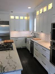 Finished Kitchen Shaker Style Full Overlay Benjamin Moore White Dove Lacquer Island W Used Kitchen Cabinets White Kitchen Cabinets Diy Kitchen Design Small