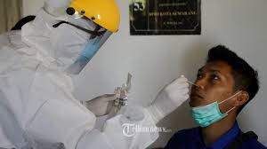 Surat Edaran Menkes Terbit Harga Tes Swab Mandiri Maksimal Rp 900 Ribu Resmi Berlaku Tribunnews Com Mobile