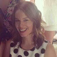 Deanna Stowers's Instagram, Twitter & Facebook