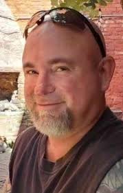 Steve Gustin's Instagram, Twitter & Facebook