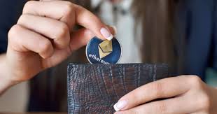 Last week, bitcoin dipped to around us$6,200 while ethereum went below us$200 for the first time since july 2017. Ethereum Whale Transactions Ballooned To Levels Since January 2018 Blockchain News