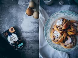 Haz un bizcocho tierno con pepitas de chocolate y un rico glaseado de chocolate. Nougat Zimtschnecken Rezept Zucker Zimt Und Liebe