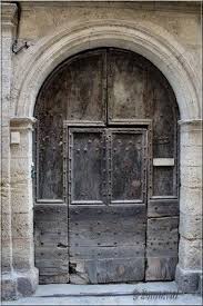 Portes De Pezenas Herault Portes Anciennes Vieilles Portes Portes Rustiques